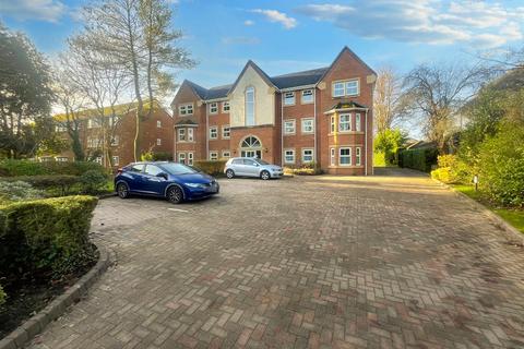 2 bedroom apartment for sale, Brooklands Road, Sale