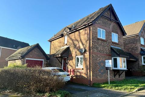 3 bedroom link detached house to rent, Elizabeth Way, Southampton SO32