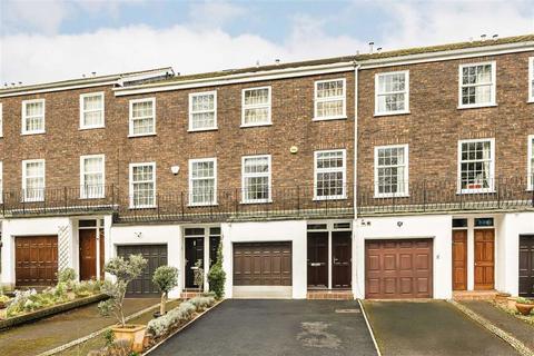 4 bedroom terraced house for sale, Broom Park, Teddington TW11