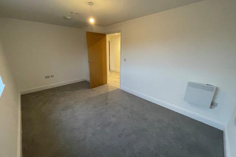 1 bedroom apartment to rent, Stockwood Gardens