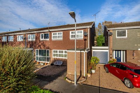 24 Glebelands, Corbridge, NE45 5DS