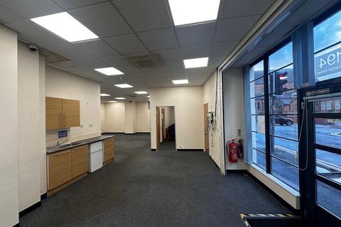 Retail property (high street) to rent, 194 Alcester Street, Birmingham, B12 0NQ