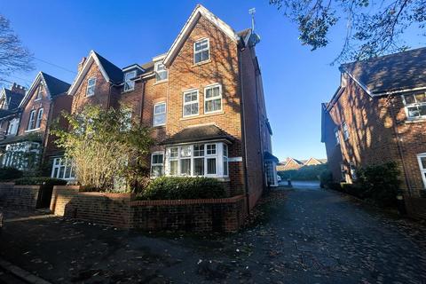 1 bedroom flat for sale, While Road, Sutton Coldfield