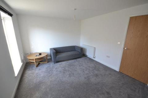 2 bedroom house to rent, Pescall Boulevard, Leicester