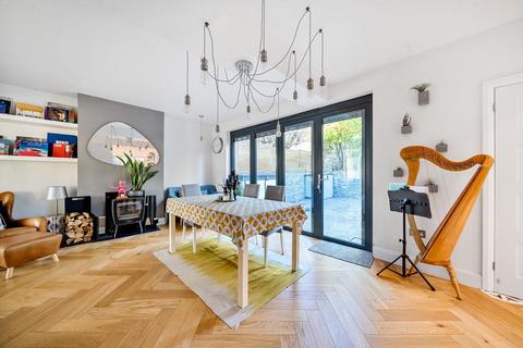 20 Wrights Road, London, SE25 6RY