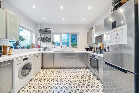 20 Wrights Road, London, SE25 6RY
