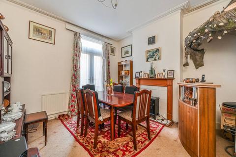 4 bedroom terraced house for sale, Harbut Road, St John's Hill, London, SW11