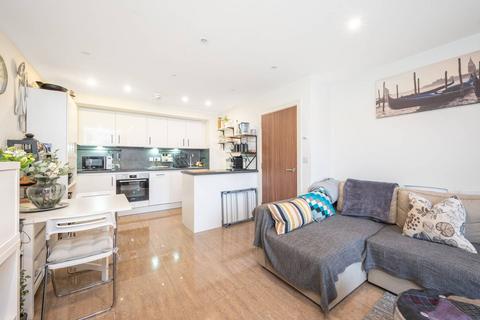 1 bedroom flat for sale, Shearwater Drive, Hendon, London, NW9