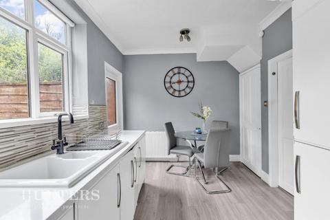 30 Harrow Avenue, Oldham, OL8 4HZ