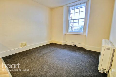 1 bedroom flat to rent, Ellenborough Crescent, WESTON-SUPER-MARE