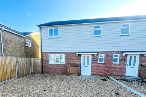 3 bedroom semi-detached house for sale, Victoria Road, Salisbury SP2