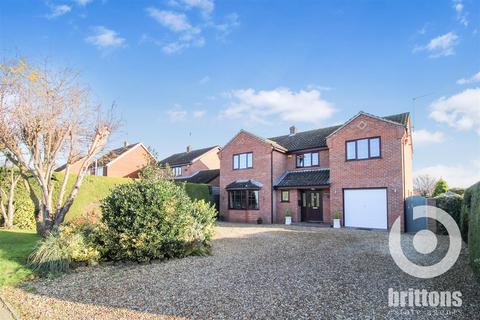 4 bedroom detached house for sale, School Road, Middleton, King's Lynn