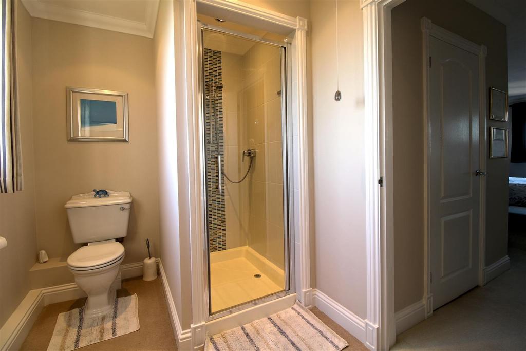 Ensuite Shower room