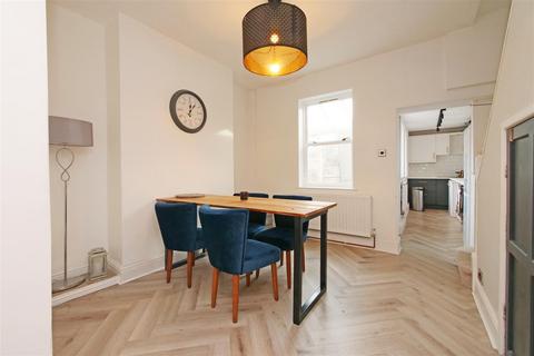 2 bedroom townhouse for sale, Buckingham Street, Off Skeldergate