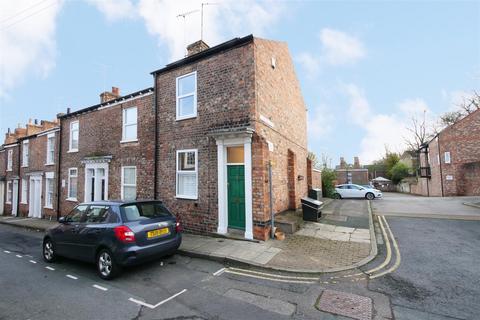 2 bedroom end of terrace house for sale, Buckingham Street, Off Skeldergate