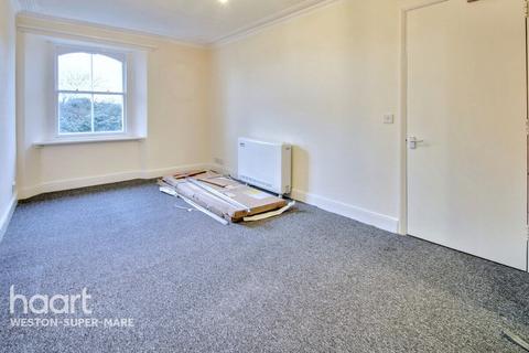 1 bedroom flat to rent, Ellenborough Crescent, WESTON-SUPER-MARE