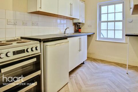 1 bedroom flat to rent, Ellenborough Crescent, WESTON-SUPER-MARE