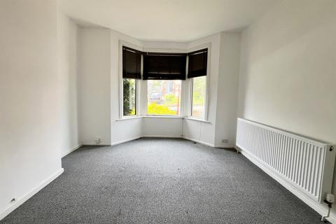 48 Arnold Road, Southampton, SO17 1TG