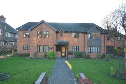 2 bedroom flat to rent, Carisbrooke Road, Leicester