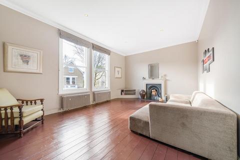 3 bedroom flat for sale, Hayter Road, SW2