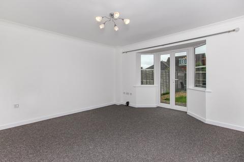 3 bedroom townhouse to rent, Hargate Way, Peterborough PE7