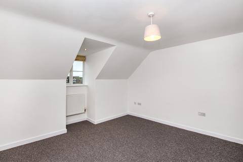 3 bedroom townhouse to rent, Hargate Way, Peterborough PE7