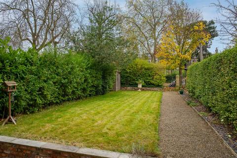 Flat 1, 2 Driffield Terrace, York, YO24 1EJ