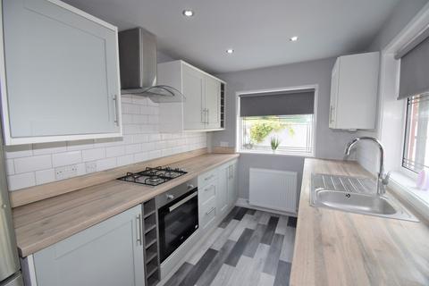 2 bedroom terraced house to rent, Wynne Street, Manchester M29