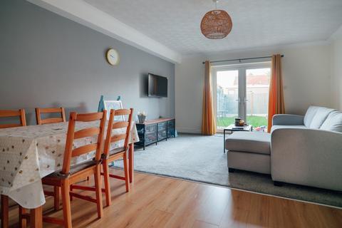 2 bedroom end of terrace house for sale, Church Street, Worcester WR5