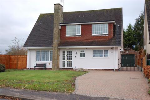 4 bedroom detached house for sale, Patching Hall Lane, Chelmsford