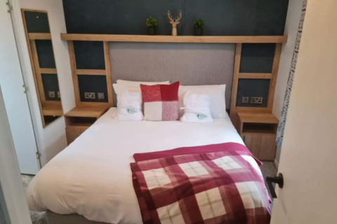 2 bedroom lodge for sale, Blackford Cumbria