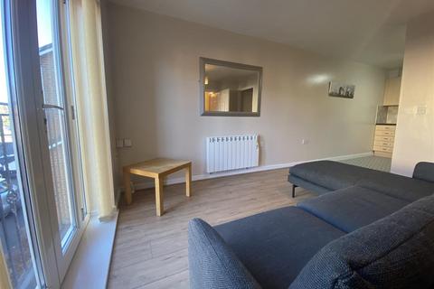 2 bedroom apartment to rent, Stanley Road, Worsley, Manchester