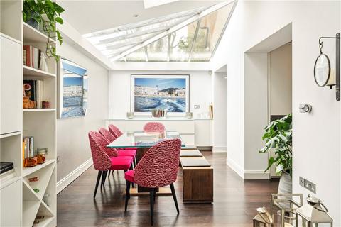 Flat 1, 1 Somerset Road, London, SW19 5JU