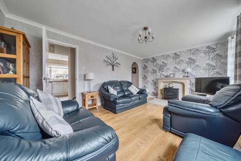 3 bedroom semi-detached house for sale, Banbury,  Oxfordshire,  OX16