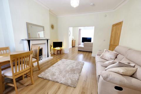 3 bedroom end of terrace house for sale, Gladstone Road, Eccles, M30