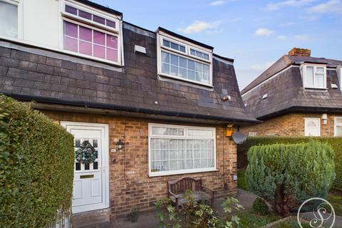 3 bedroom end of terrace house for sale, York Road, Leeds