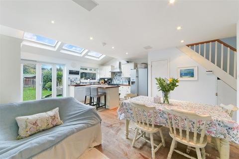 3 bedroom detached house for sale, Nutfield Road, Surrey RH1