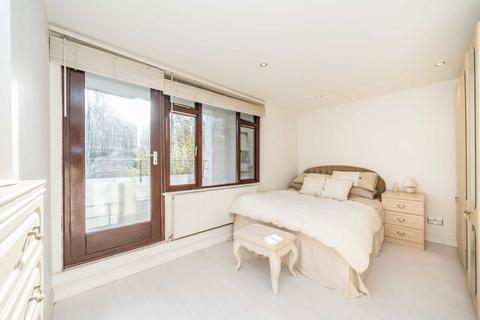 2 bedroom flat for sale, St. Peter's Street, London N1