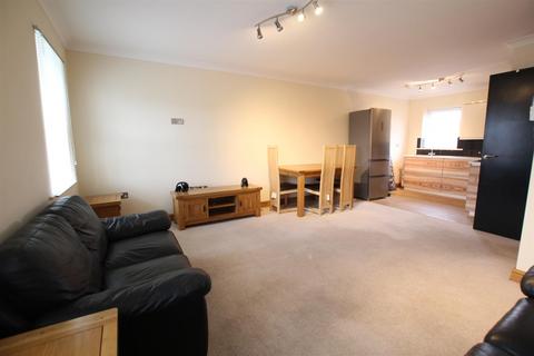 2 bedroom flat to rent, Flat 6 Rivergate HouseBrigg RoadBarton Upon HumberNorth Lincolnshire