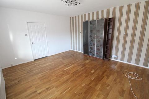 8 Trelawney Avenue, Slough, SL3 8RN