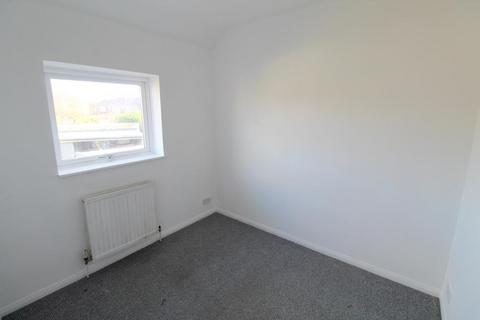 8 Trelawney Avenue, Slough, SL3 8RN