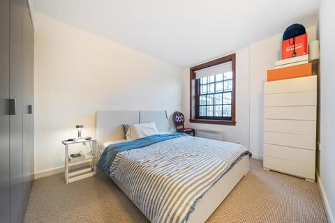 1 bedroom flat for sale, Scott Avenue, London