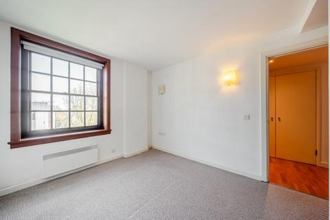 1 bedroom flat for sale, Scott Avenue, Putney, London, SW15