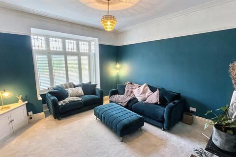 3 bedroom semi-detached house for sale, College Road, Birmingham B13