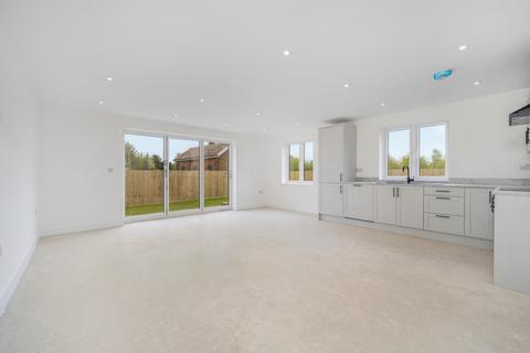 3 bedroom detached house for sale, Horncastle Road, Boston, Lincolnshire, PE21