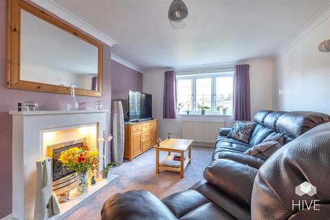 3 bedroom semi-detached house for sale, Cowdrys Field, Wimborne BH21