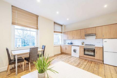 2 bedroom flat to rent, South Lambeth Road, London SW8