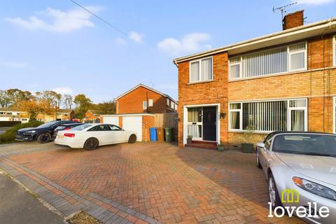 3 bedroom semi-detached house for sale, Grange Drive, East Riding of Yorkshire HU16