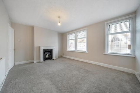 3 bedroom terraced house to rent, Swindon,  Wiltshire,  SN1