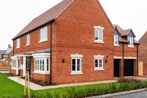 5 bedroom detached house for sale, Rectory Woods, Aylesbury HP18